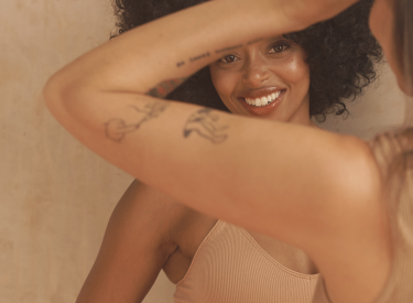 Safe tattoo removal on dark skin 